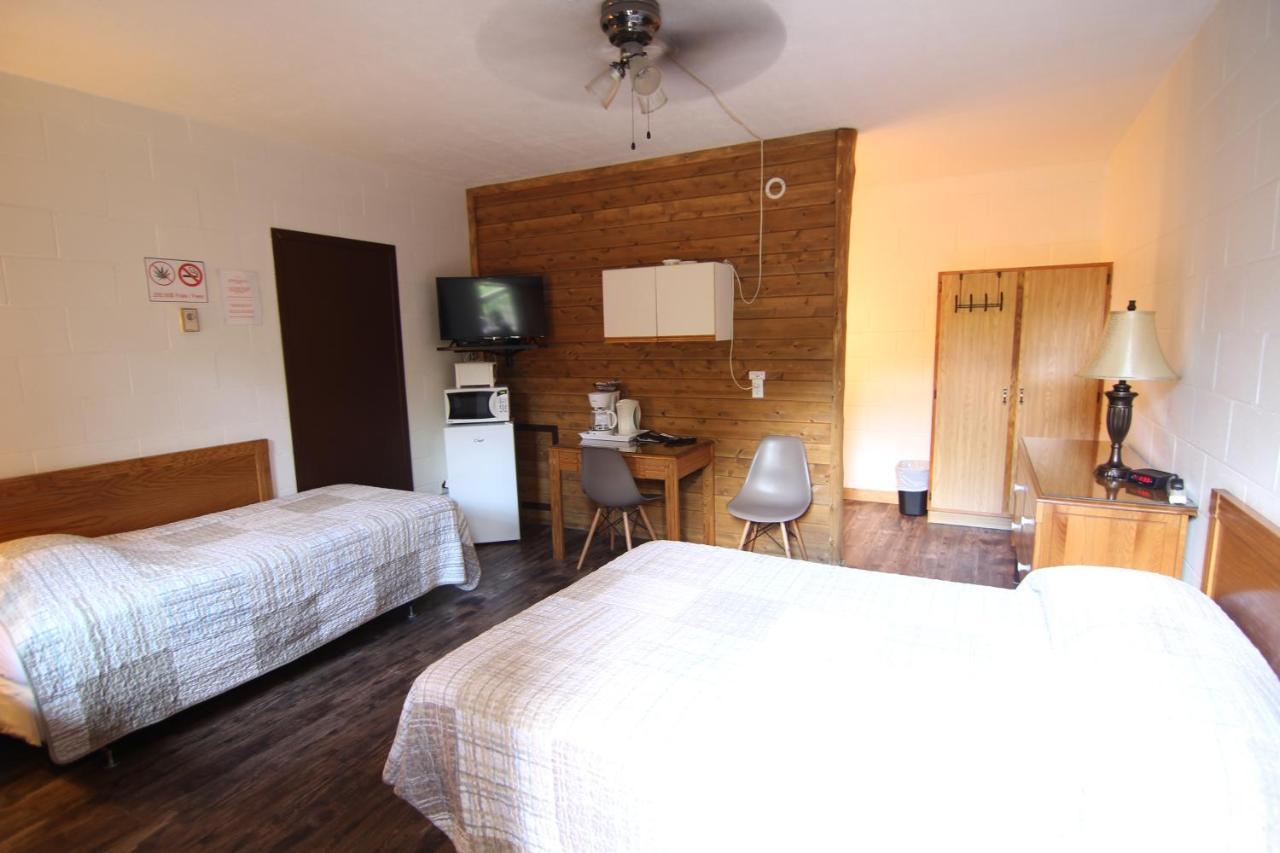 Motel Lennoxville Шербрук Экстерьер фото